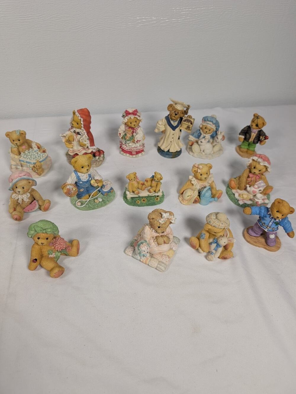 Cherished Teddies Figurine Lot of 15 Enesco Priscilla Hillman Vintage 1990s bear